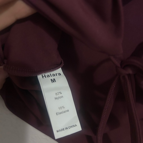 Halara Sport Top - Picture 4 of 4